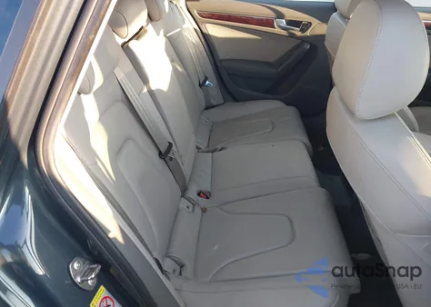 2009 Audi A4 2.0T Avant z USA, uszkodzony, nr VIN WAUGF98K59A131968